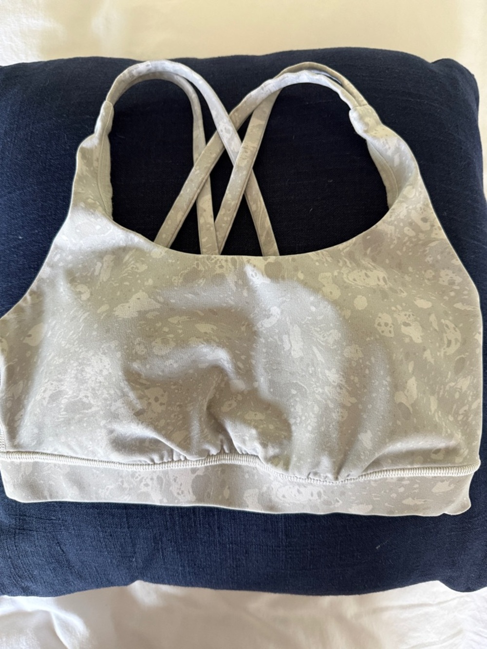 Lululemon Energy Bra (medium support, B-D cups)